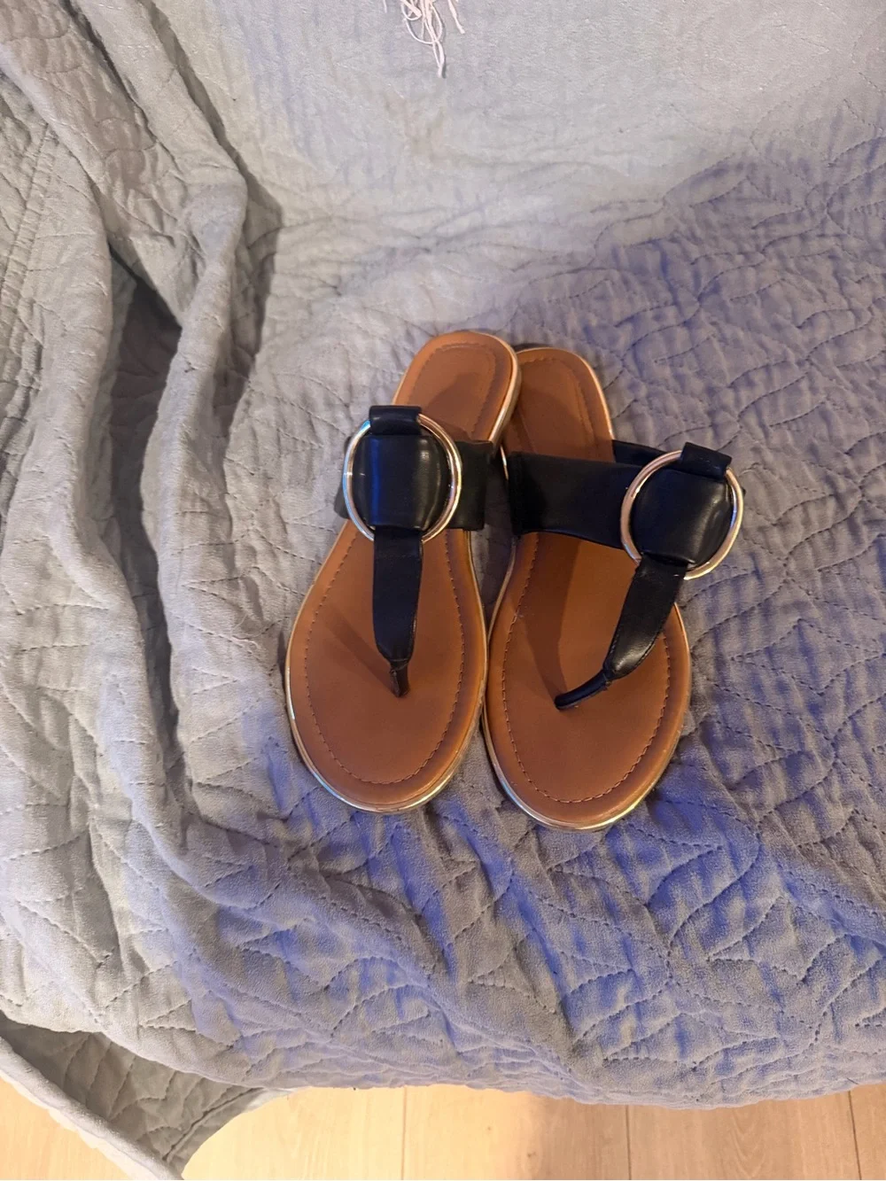 Liz Claiborne black tan